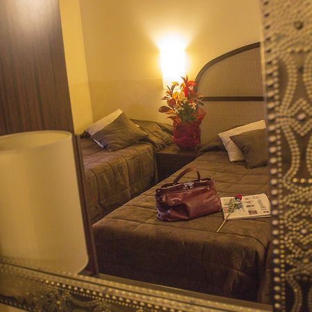 Hotel Novecento Róma Kültér fotó