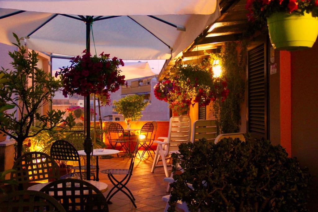 Hotel Novecento Róma Kültér fotó